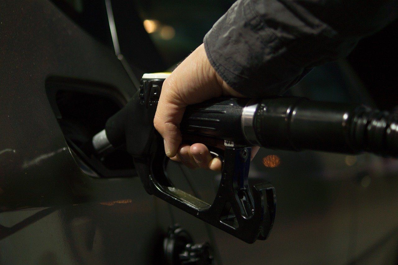 Биржевые цены на бензин в Северной столице выросли почти на 10%