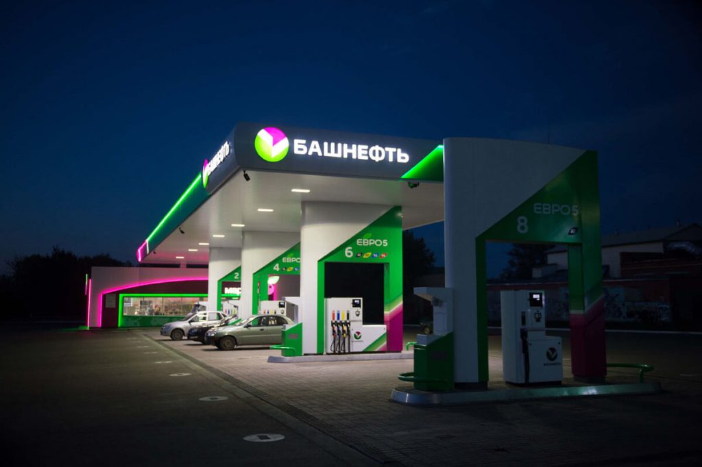 Жители Башкирии удивились разнице цен на бензин