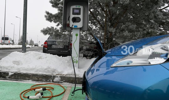 Минниханову продемонстрировали приложение для зарядки электромобилей в Иннополисе