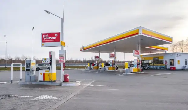 АЗС под брендом Shell возобновили работу после покупки их «Лукойлом»